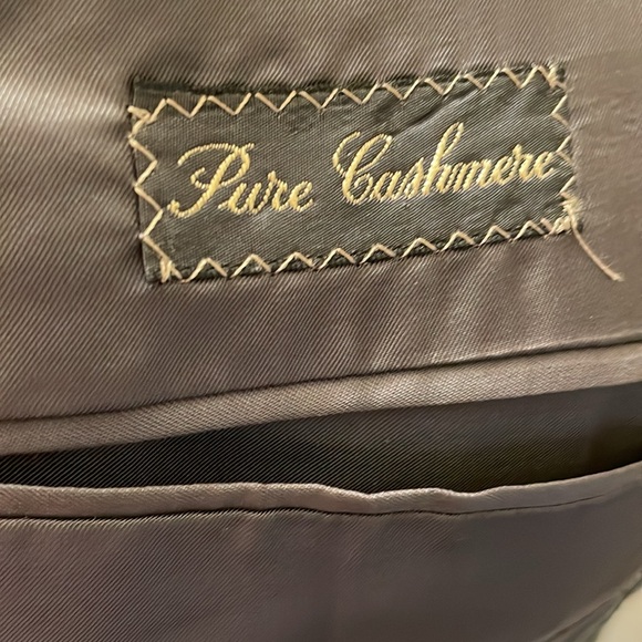 Ermenegildo Zegna Cashmere Herringbone Pattern Sport Coat US Size 52. - Picture 7 of 9